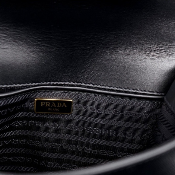 Prada Chain Crossbody Black Saffiano Leather New - Picture 5 of 5